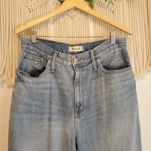MADEWELL The Mom Jean Light Wash Distressed High Rise Straight Relaxed Leg Jeans - Picture 5 of 12